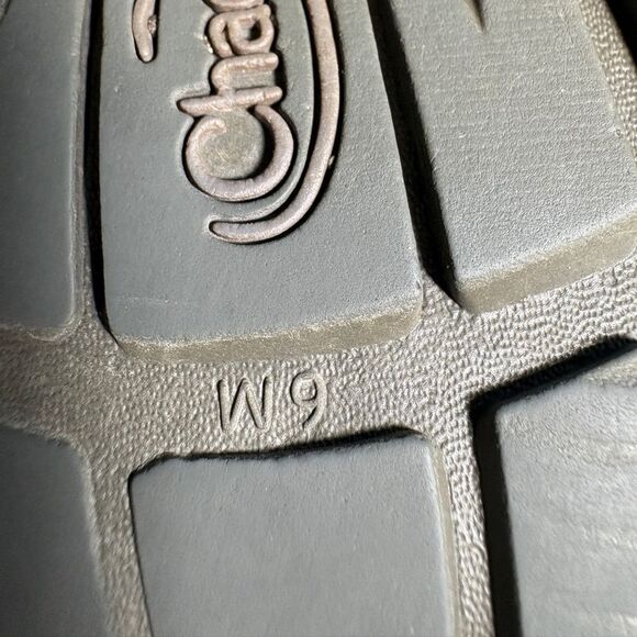 Size 9 - Women’s Chaco Water Sandals - Picture 7 of 7